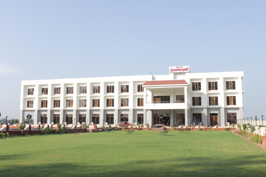 Geetanjali Hotel & Motel Bharatpur Zewnętrze zdjęcie