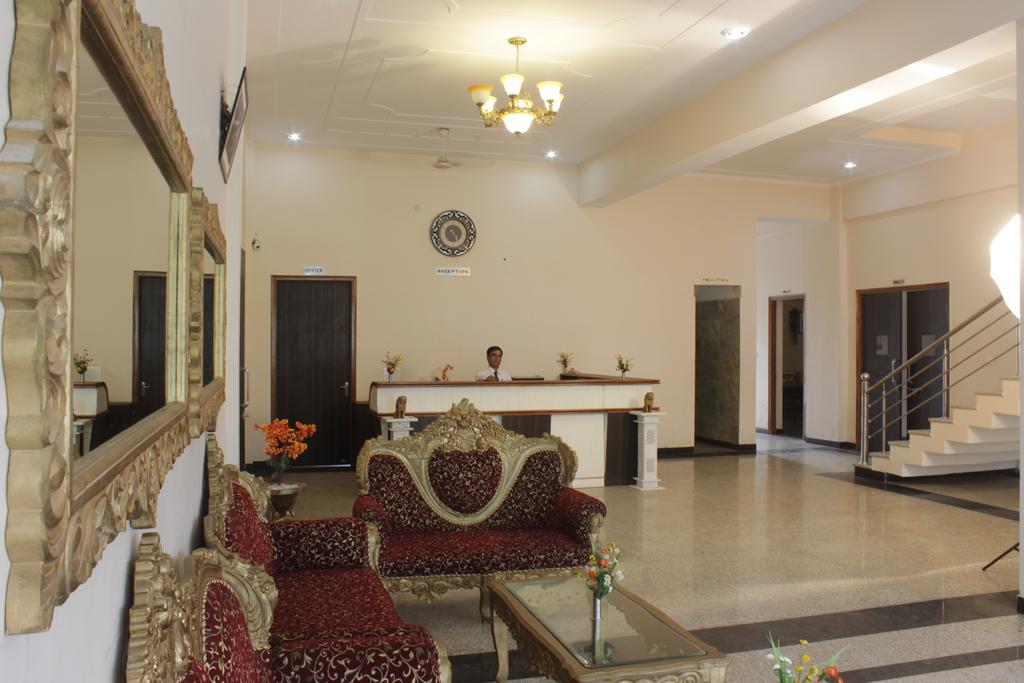 Geetanjali Hotel & Motel Bharatpur Zewnętrze zdjęcie