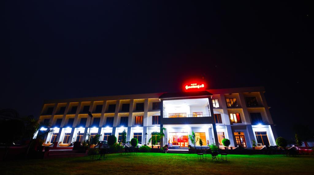 Geetanjali Hotel & Motel Bharatpur Zewnętrze zdjęcie