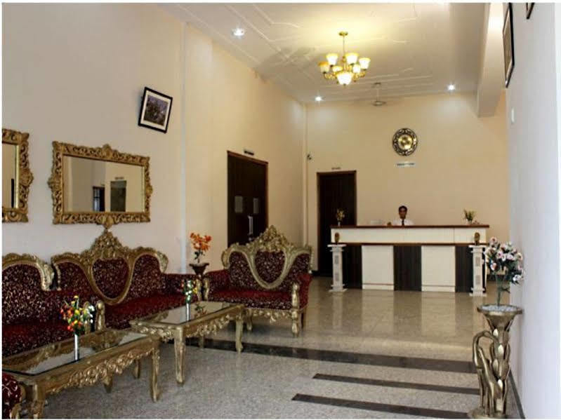Geetanjali Hotel & Motel Bharatpur Zewnętrze zdjęcie